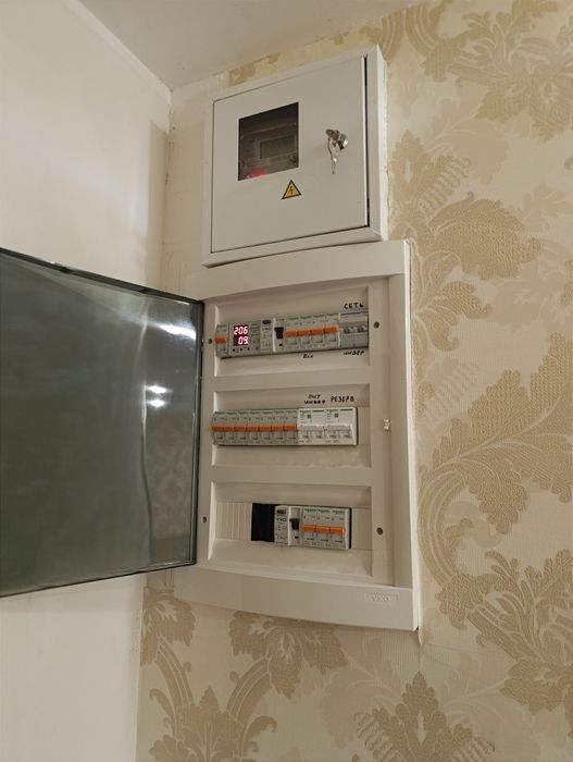 Продам  Квартиру. Черёмушки.