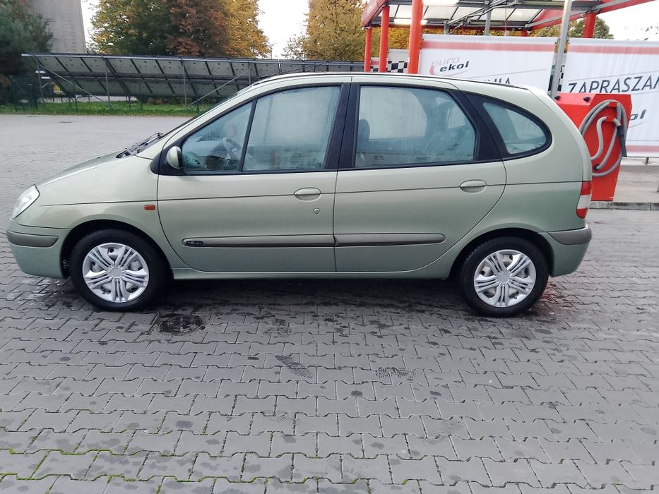 Renault scenik 1.6 benzyna klimattronic podgrzewane fotele