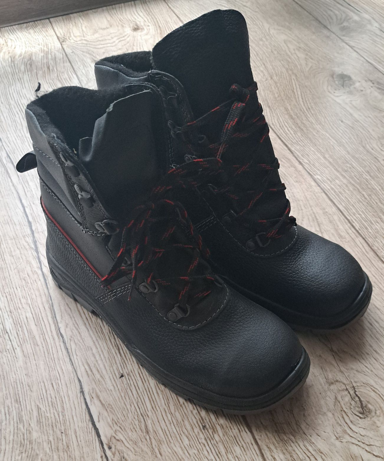 Buty robocze ocieplane