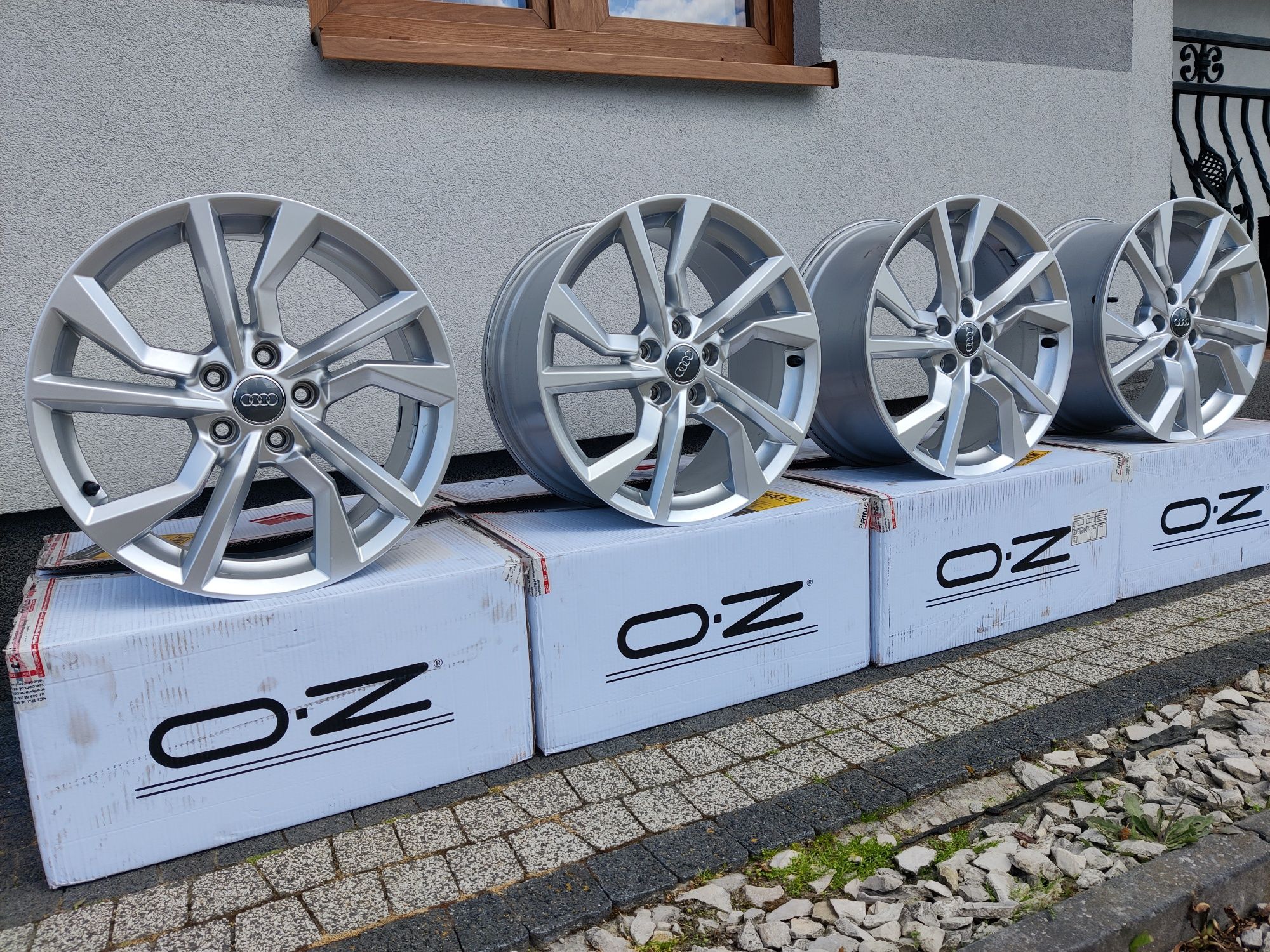 Jak nowe Oryginalne Felgi Audi 18" 5x112 A4 A3 57,1mm Skoda VW Seat