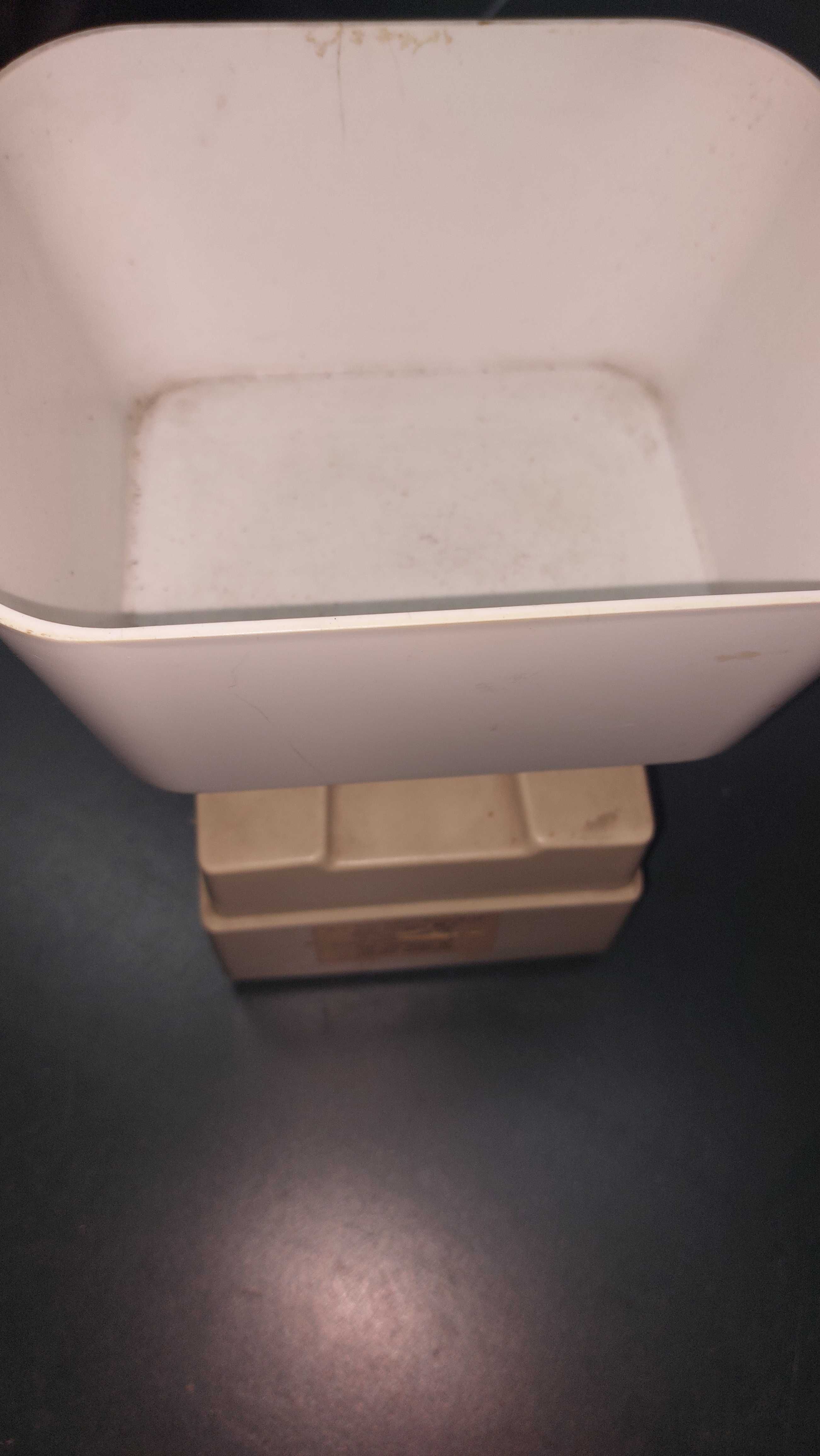 Waga kuchenna PRL