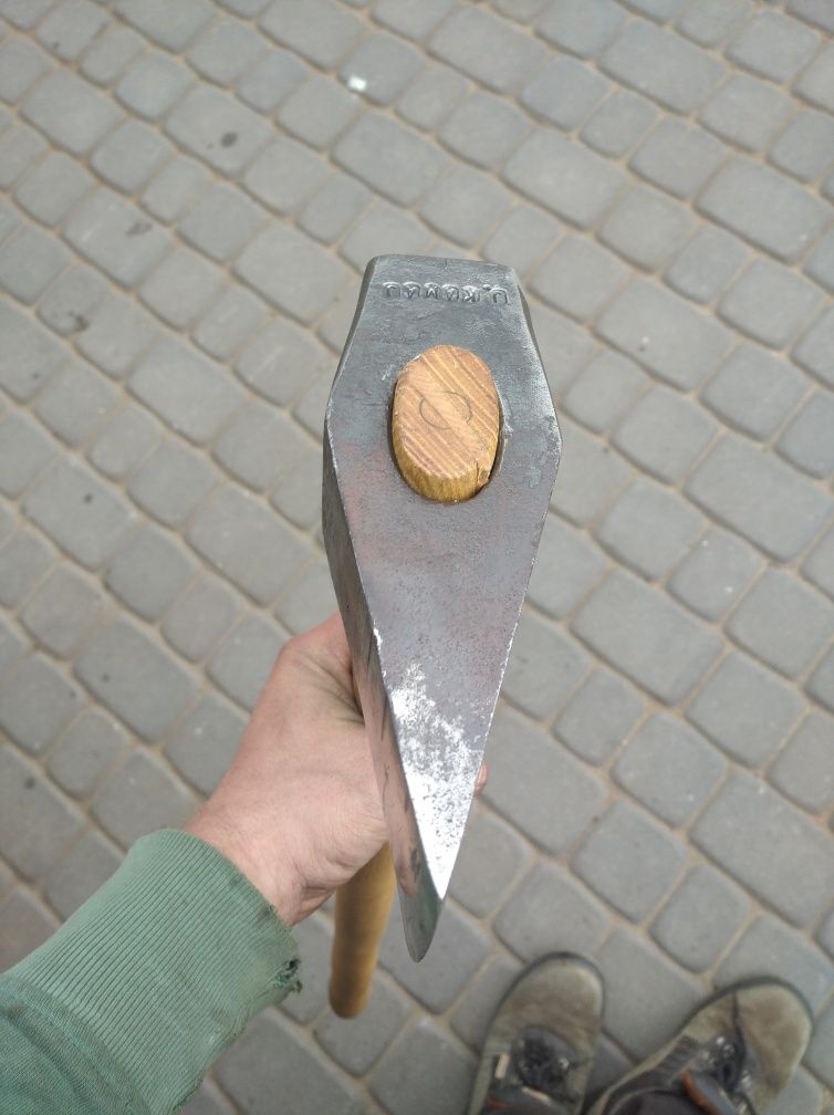 Kuty Siekiero-młot Hello Werk 3kg / 80cm akacja