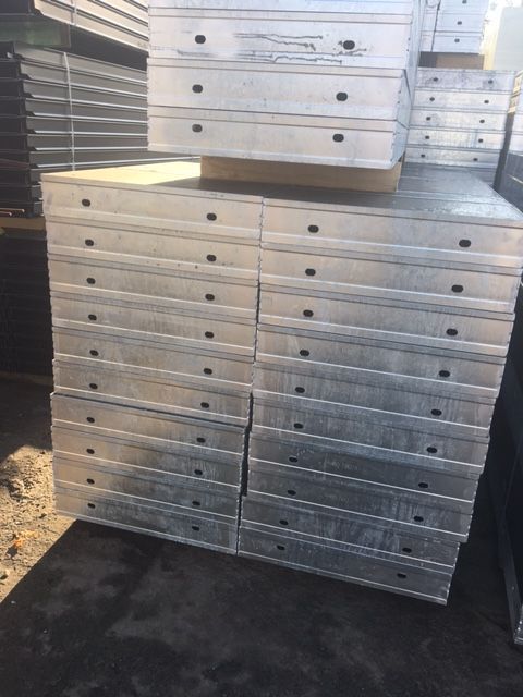 Szalunki ścienne typ Rasto Hunnebeck, Altrad MidiBox zestaw 200m2