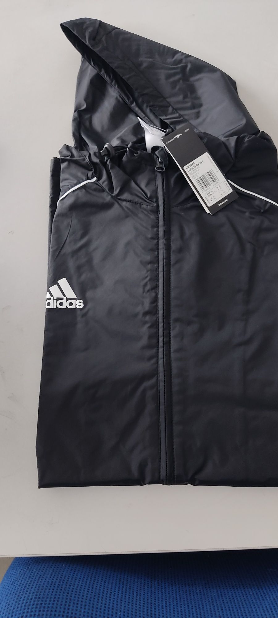 Ostateczna obniżka Dres ortalionowy przeciwdeszczowy Adidas nowy