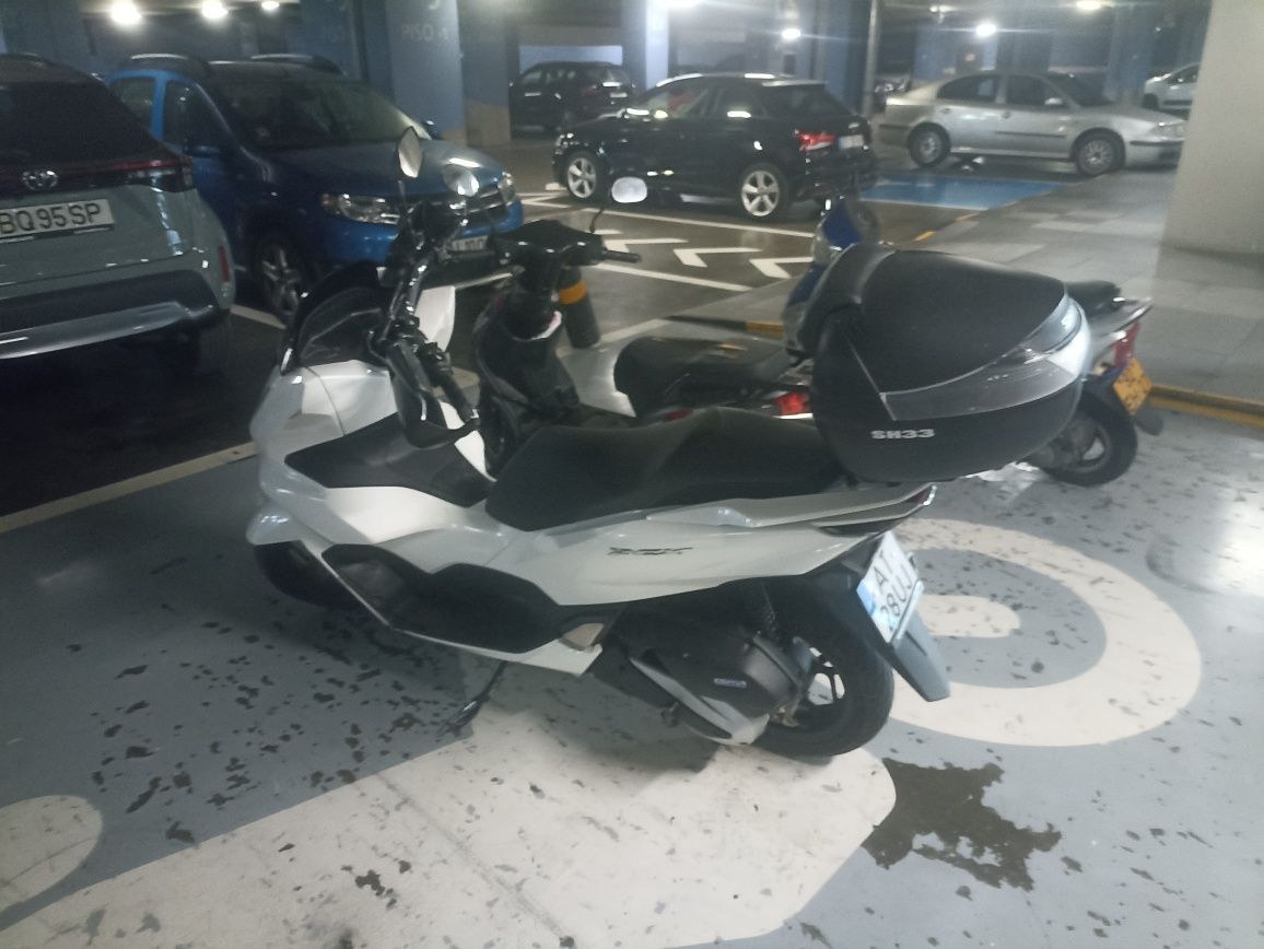 Honda PCX 125 ano 2022 do mês 10