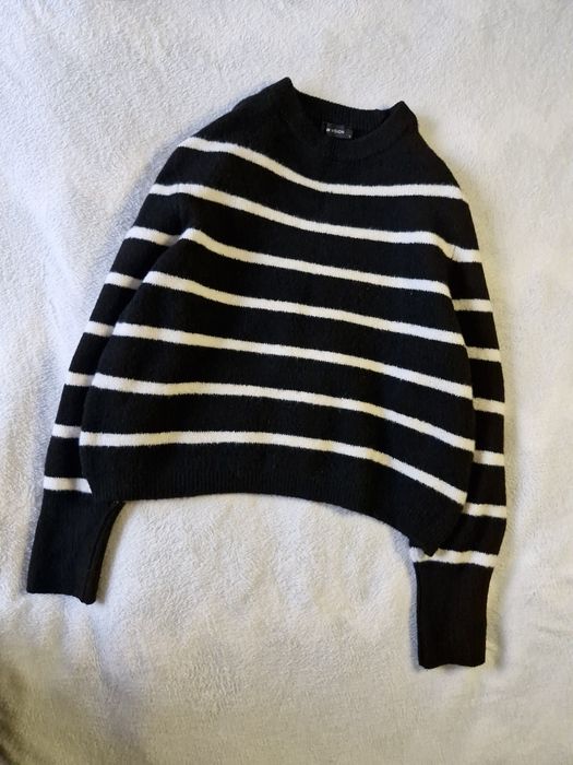 Светр, сарафан, джинси