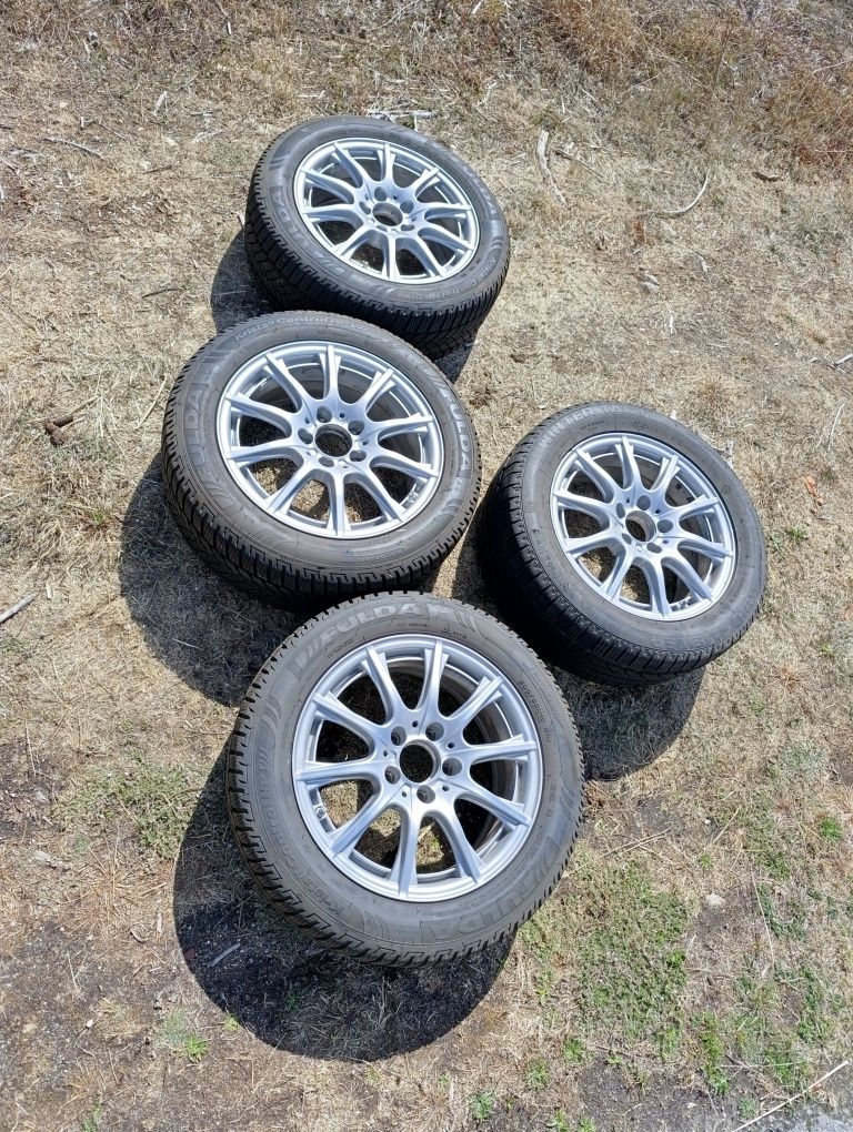 Vendo jantes 16 furação mercedes