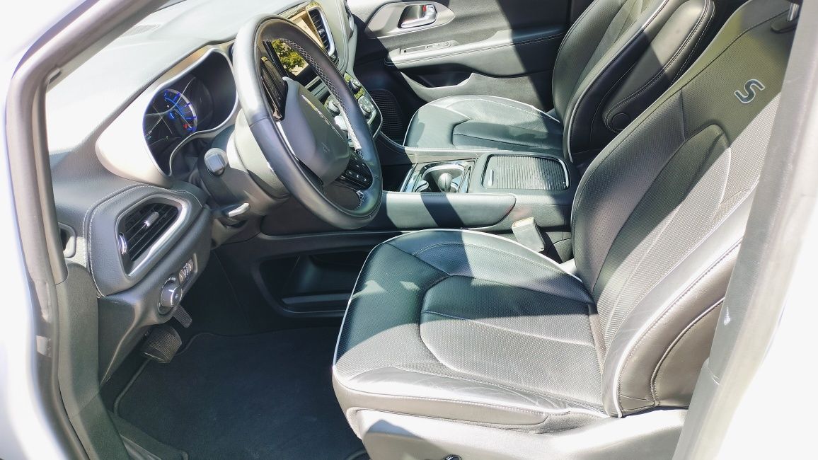 Chrysler Pacyfika Limied-S Hybrid2022r Przebieg 23tys. km!!!