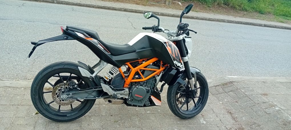 KTM Duke 390 ano 2015