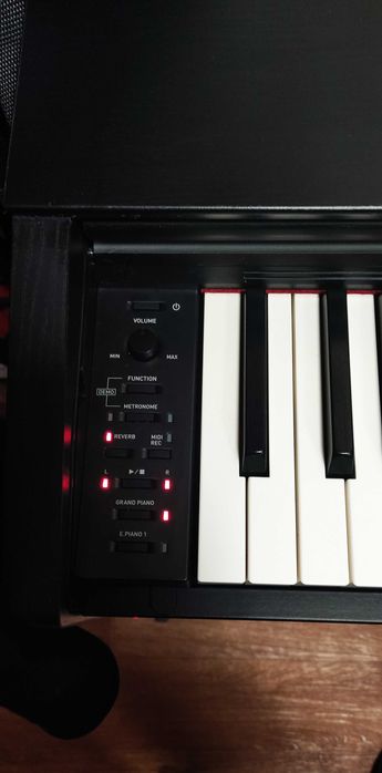 Цифрове піаніно Casio Privia PX 770