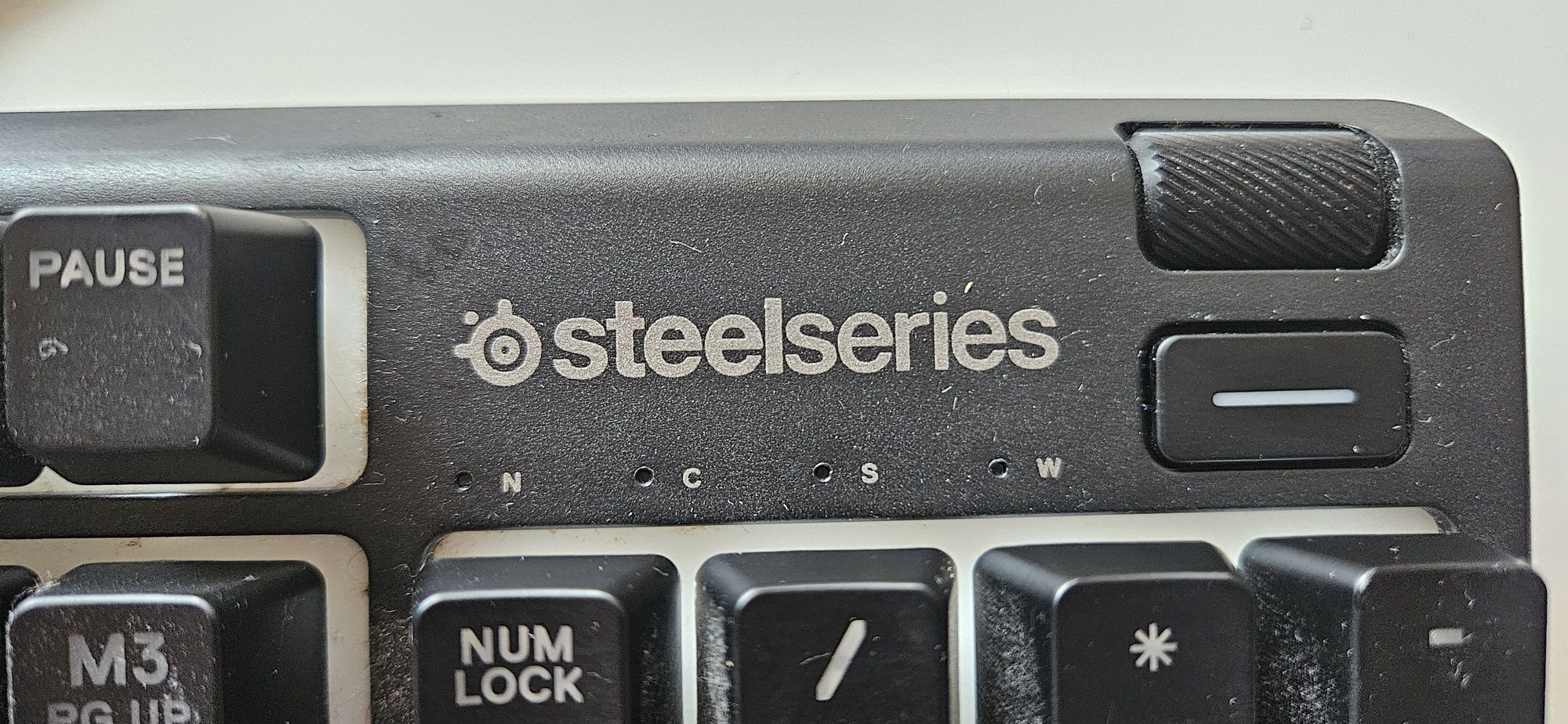 SteelSeries Apex 3 Numeryczny – Klawiatura dla graczy