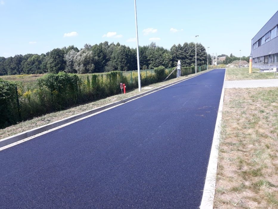 Układanie asfaltu budowa dróg parkingów asfaltowanie zalewanie spękań