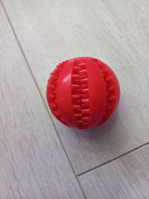 Gumowa piłka dla psa 5 cm
