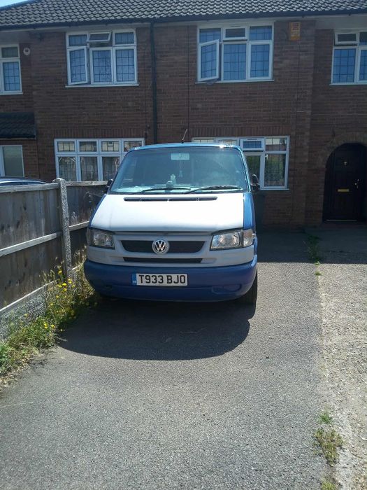 Volkswagen T4 caravelle