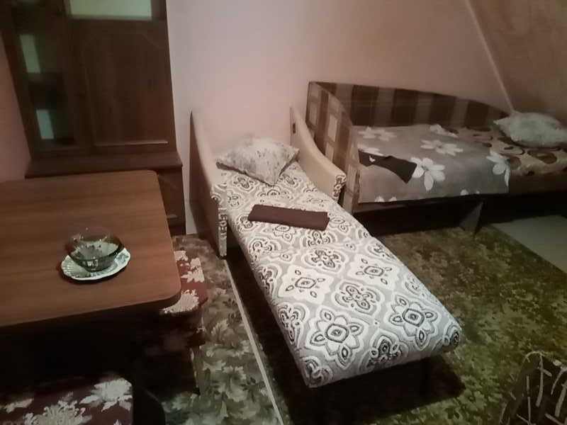 Хостел койко-место в комнате. Для трезвых без перегара..