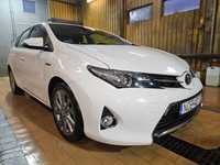 Toyota Auris do negocjacji; zamiana na 4x4