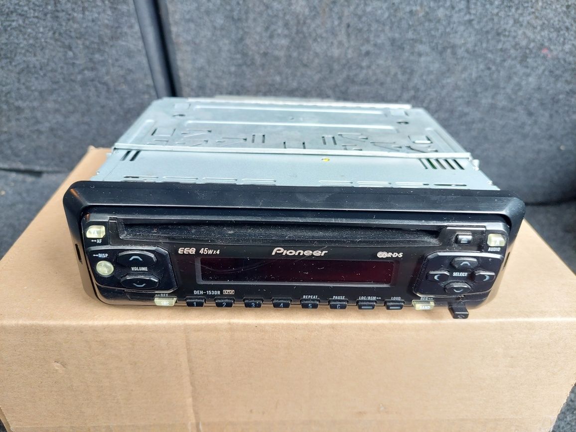 Radio Pioneer DEH-1530R (samochodowe). 1 DIN, CD, 12V. Radioodtwarzacz