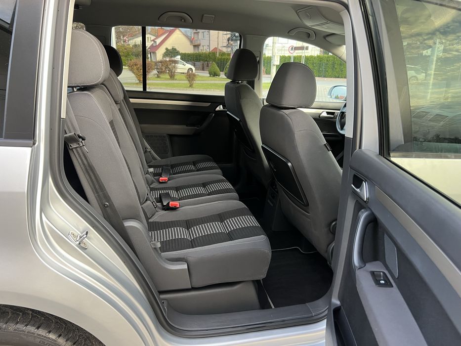 VM Touran 1.9 TDI 105KM United 7 Miejsc Klima Tempomat 6 Biegów Manual