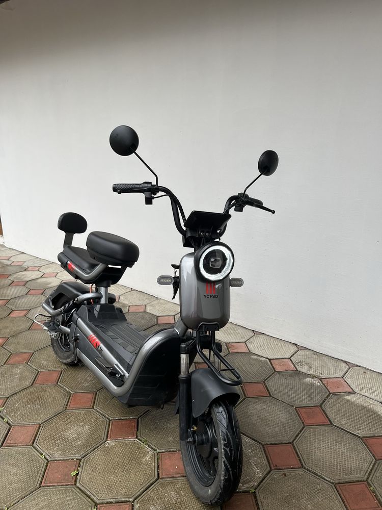 Електроскутер New Bike