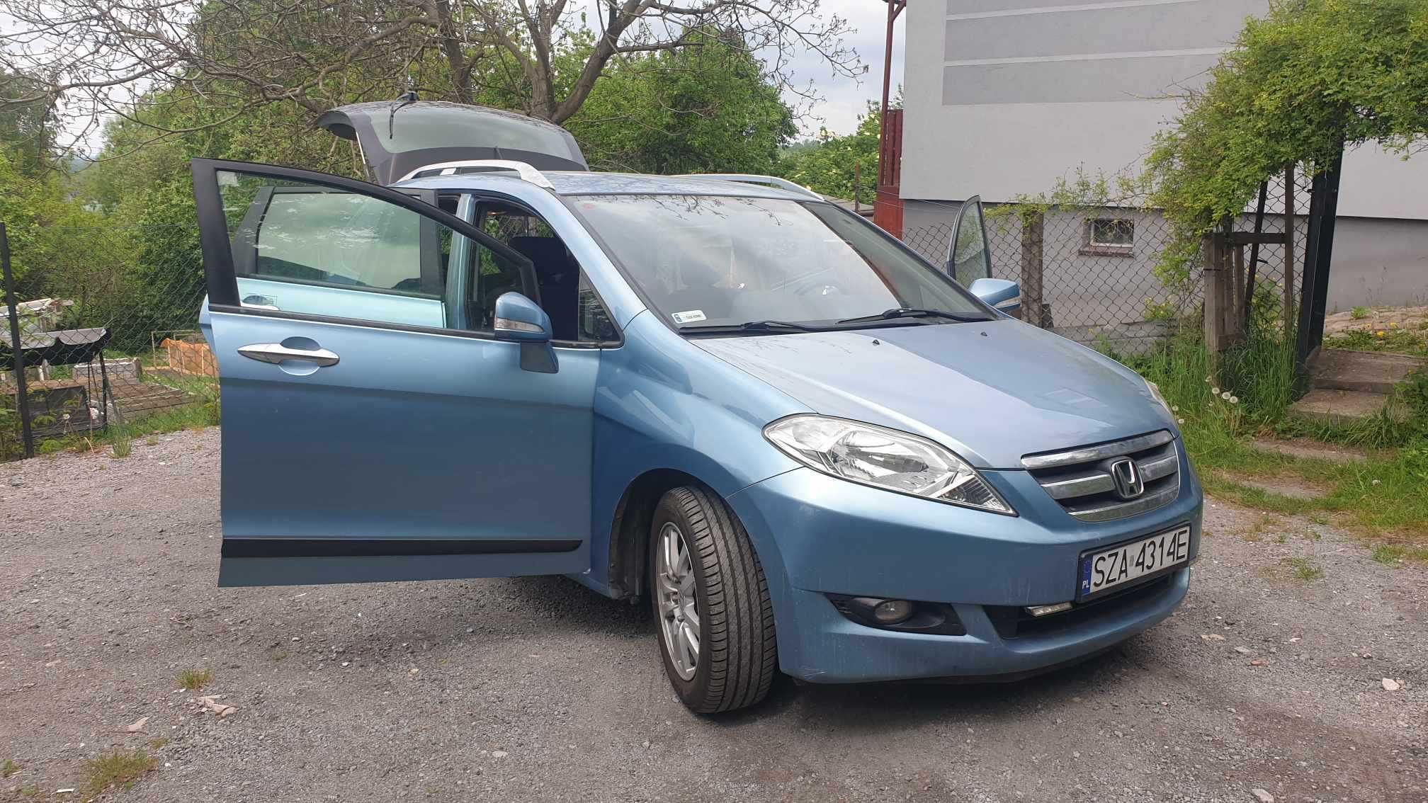 Ekonomiczna 6 osobowa honda Fr-v