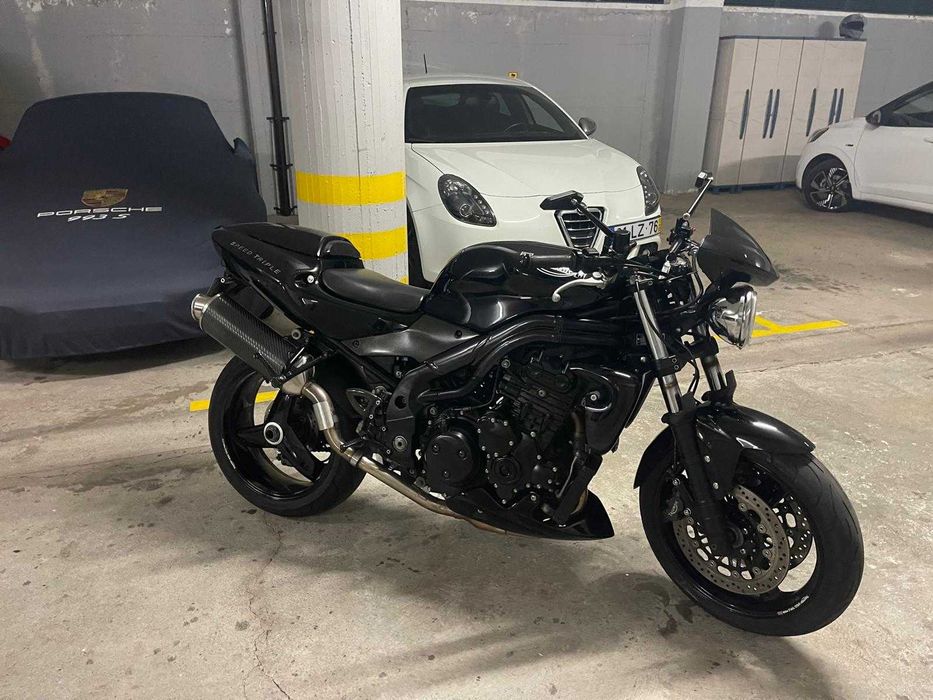 Triumph Speed Triple 955i - 18.000km - muitos extras