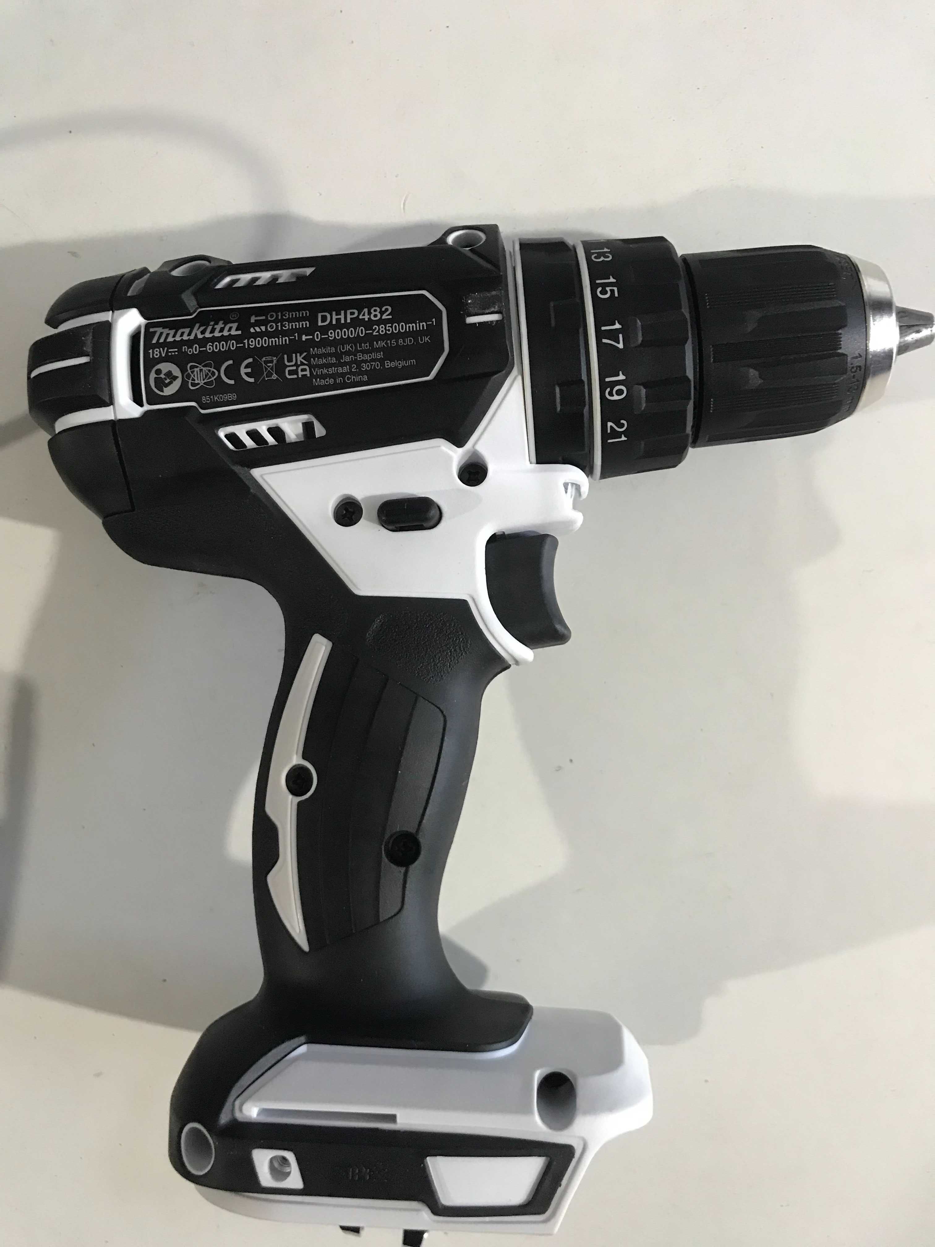 Шуруповерт Makita DHP482RTWJ у кейсі MakPac з Англії