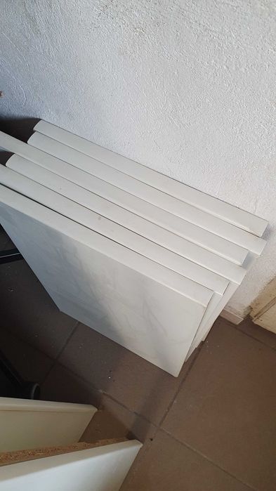 Elementy szaf, garderoby do wnęki 145 x 255 x 56 cm. Półki i drążki