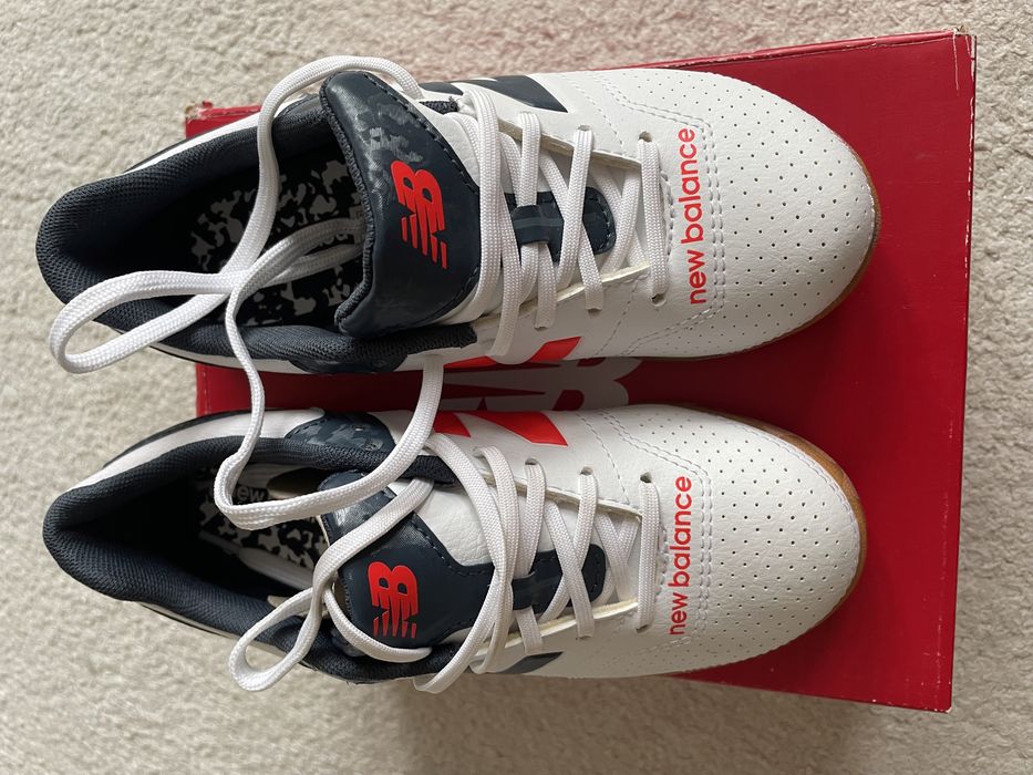 New Balance - buty halówki, nowe, rozm. 30,5