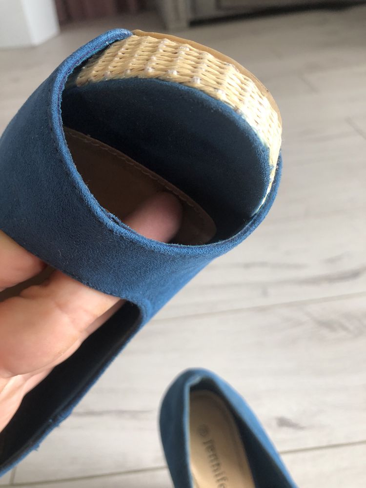 Buty koturna wysikie jak nowe
