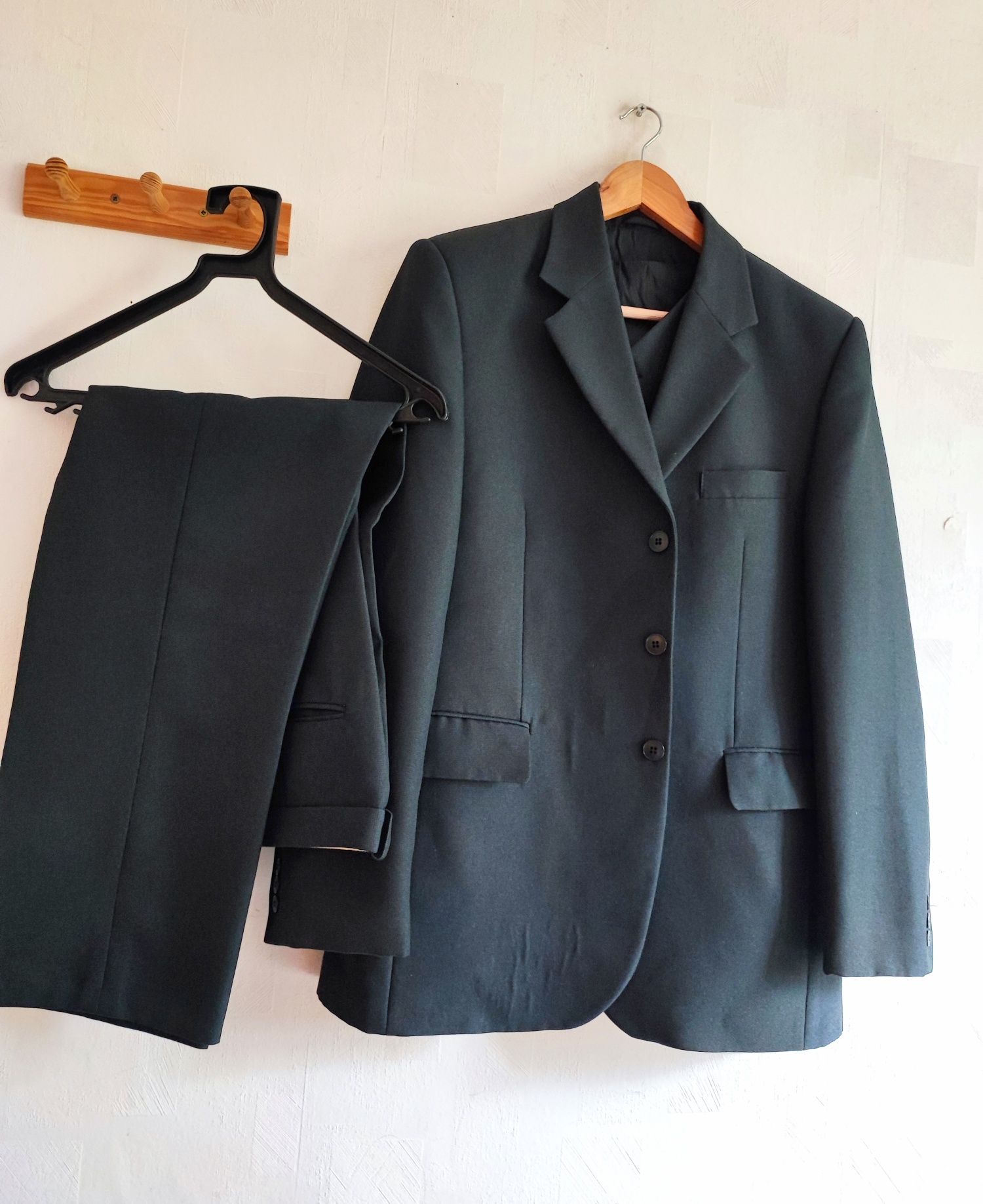 Czarny elegancki komplet męski garniturowy L/XL wesele klasyk