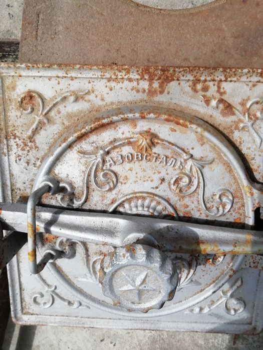 варочна поверхня   в  комплекті.   ГРУБКА