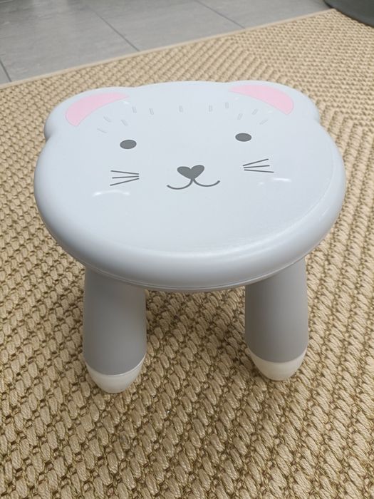 Krzesełko dla najmłodszych wysokość 20 cm