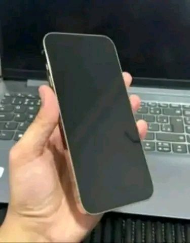 iPhone 13 Pro Max - 128GB - Bateria 84% - Como Novo