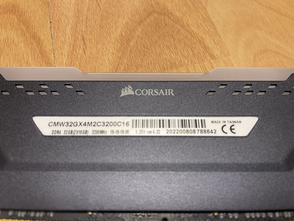 Corsair Vengeance 32gb 3200MHz DDR4