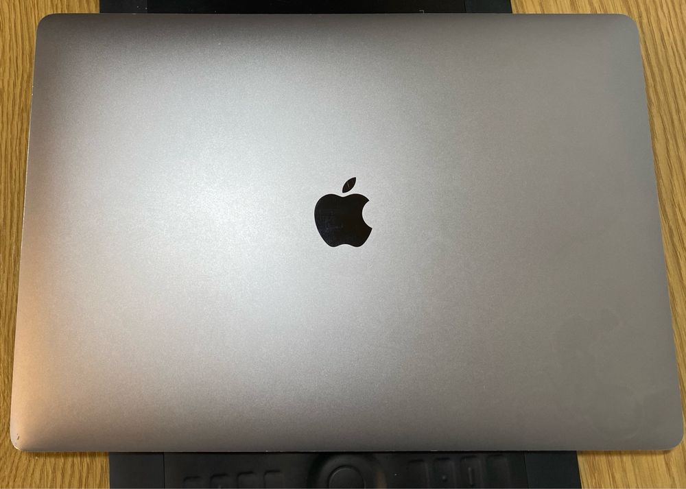 MacBook Pro 15, 2016,  i7, 16 Гб. 256 SSD