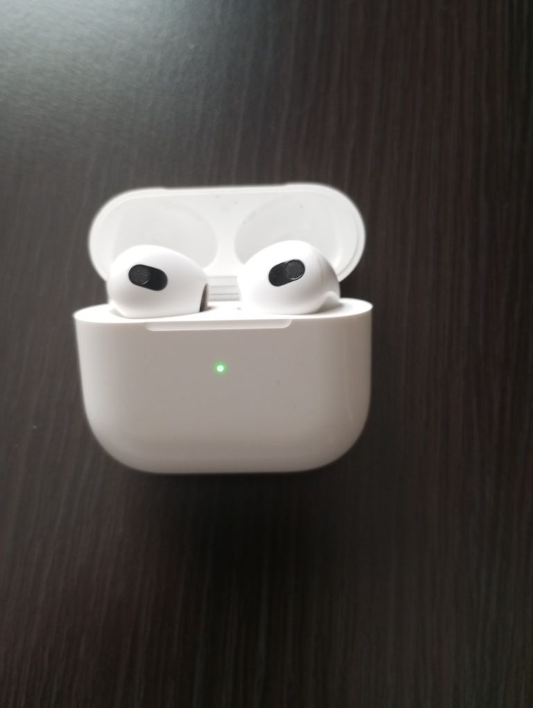 airpods 3 орегінальні привезяні зНімечини