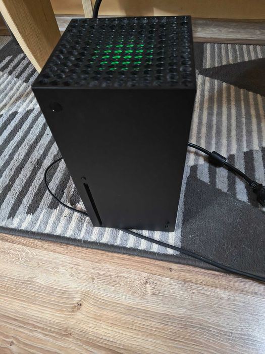 Konsola Xbox series x dwa pady