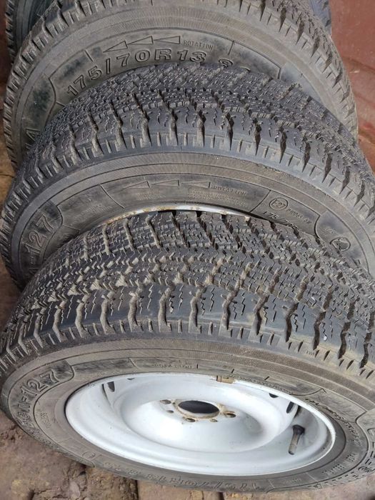 Продам комплект зимової резини