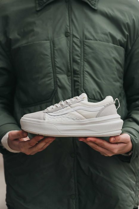 Кросівки Vans Old Skool Overt Plus CC White Platform premium