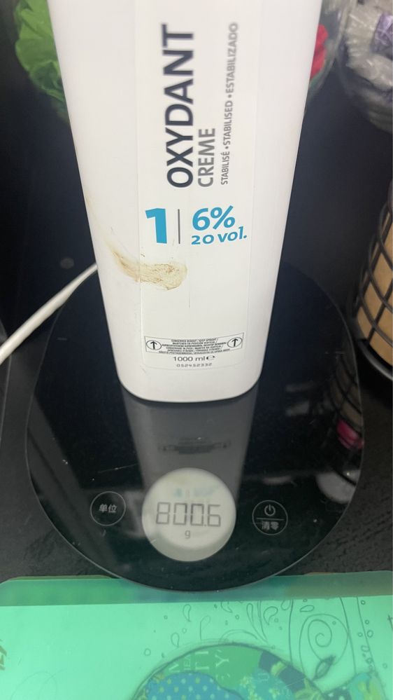 Окислитель Loreal для краски Magirel б/у