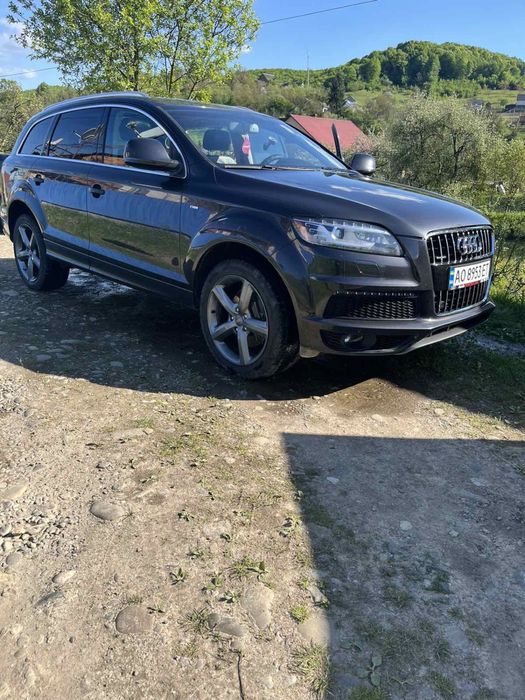 Продам AUDI Q7 4L