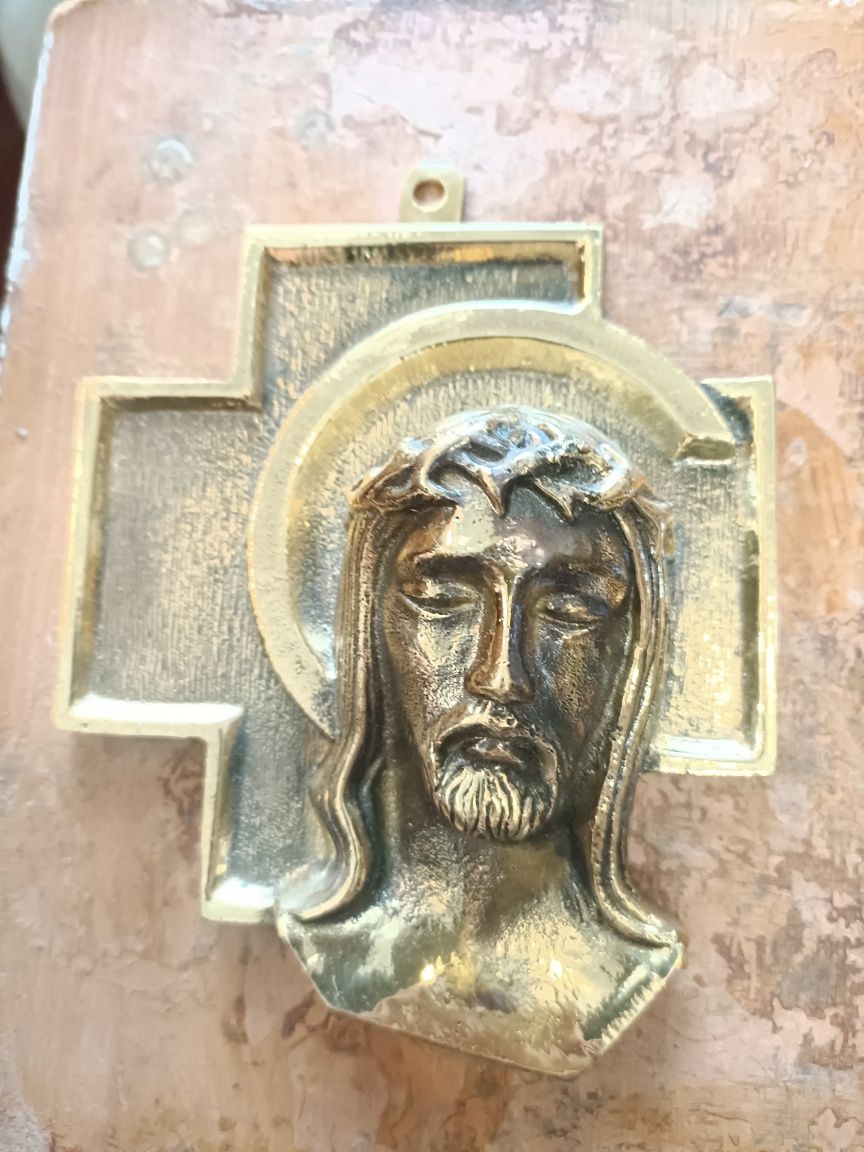 Odlew Głowy Jezusa Chrystusa Mosiądz