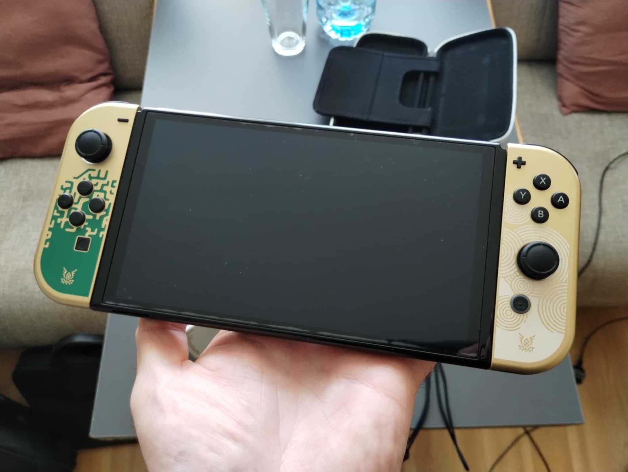 Nintendo Switch OLED wersja The Legend of Zelda