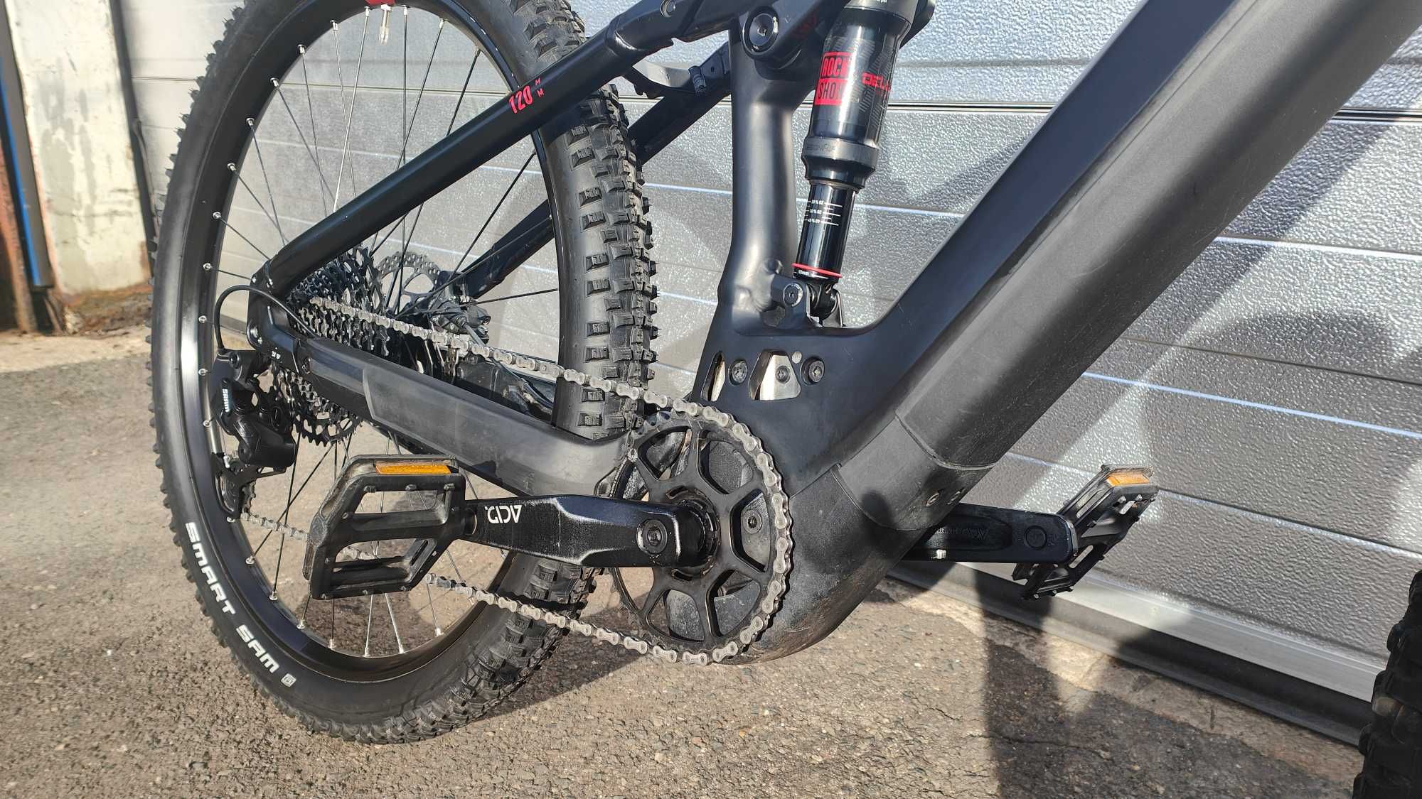 Wspaniały elektryczny MTB - CUBE Stereo Hybrid 120