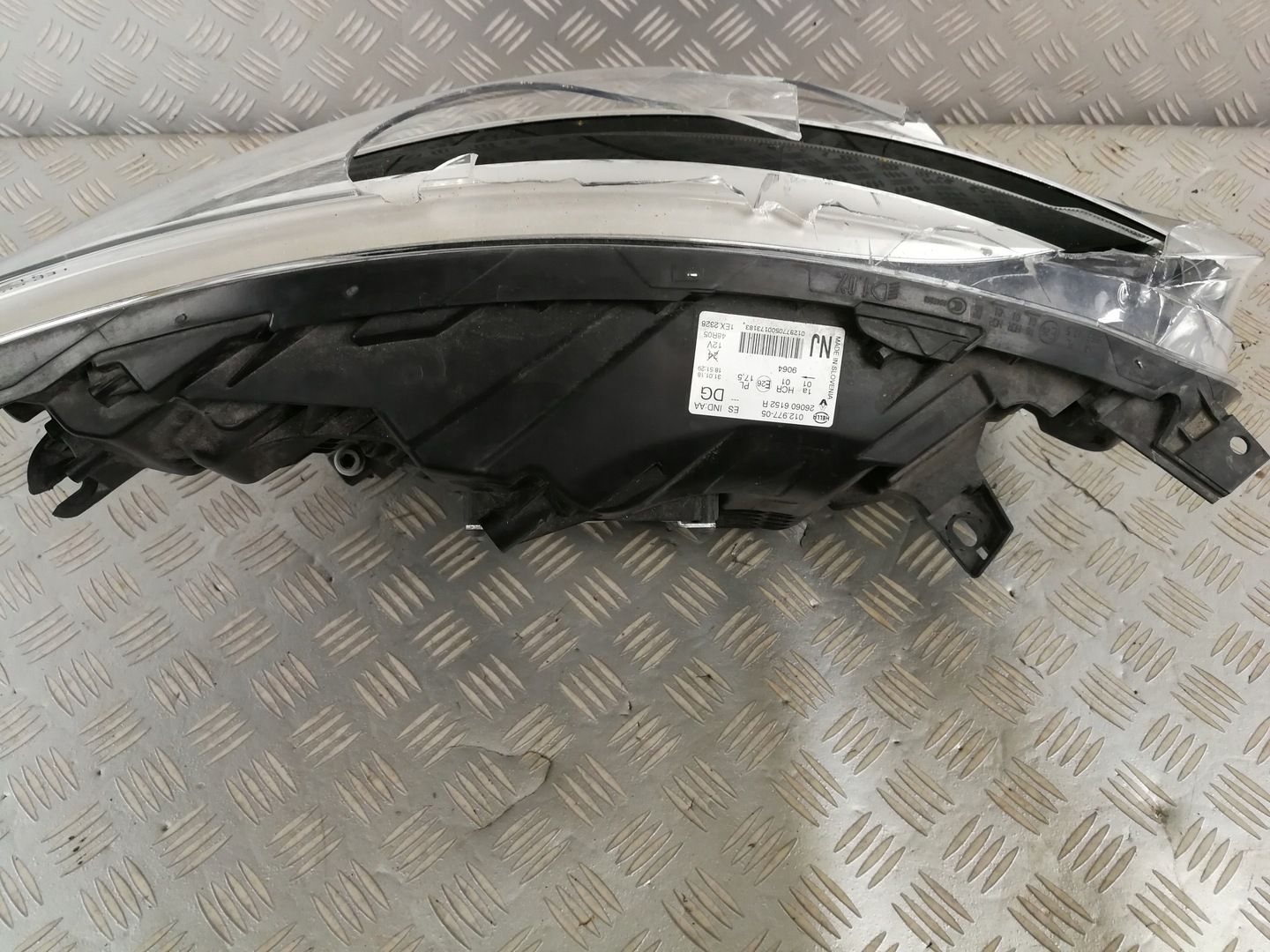 260606152R lampa lewa przednia RENAULT CAPTUR I LIFT LED PURE VISION EURO