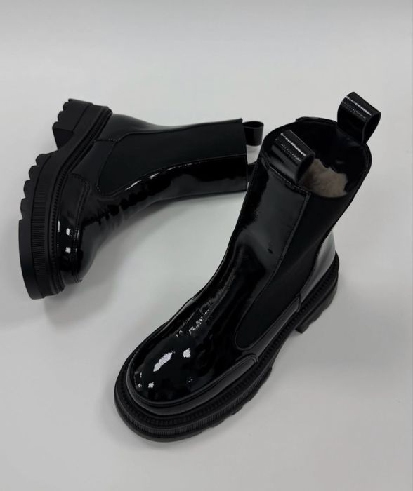 Челсі лакові, чоботи, ботильйони