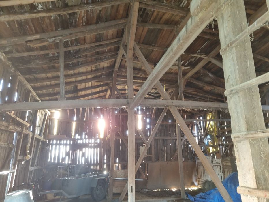 Stara stodola drewno