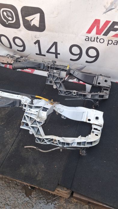 Телевізор верхня частина телевізора , установча панель Ford Focus mk3