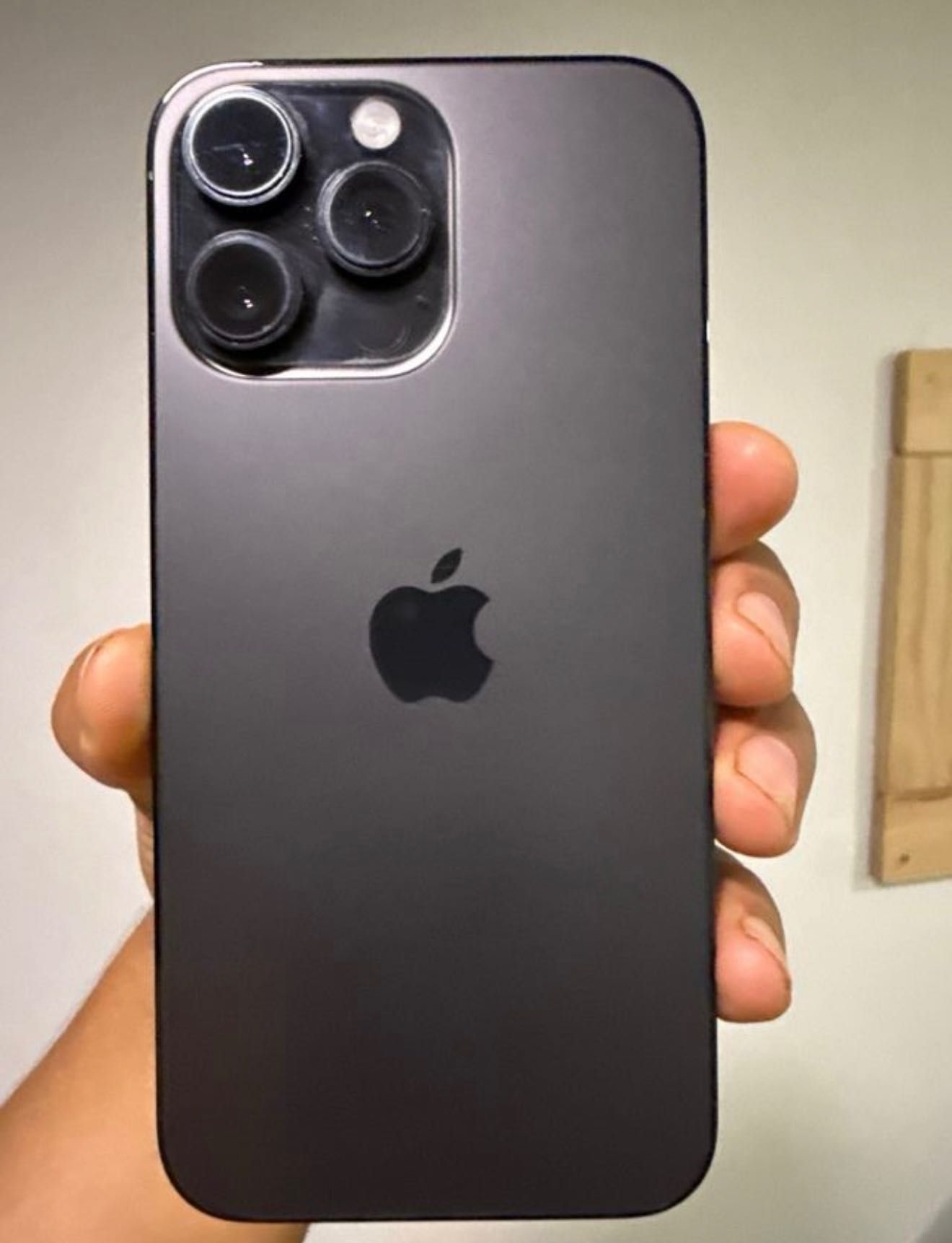 iPhone 14 Pro Max preto