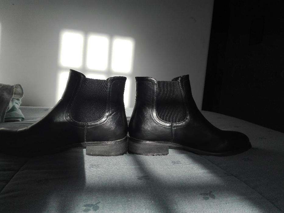 Botins/ botas baixas 39